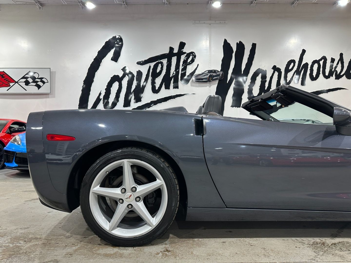 2013 [57U] Cyber Gray Metallic Chevrolet Corvette   | C6 Corvette Photo 5