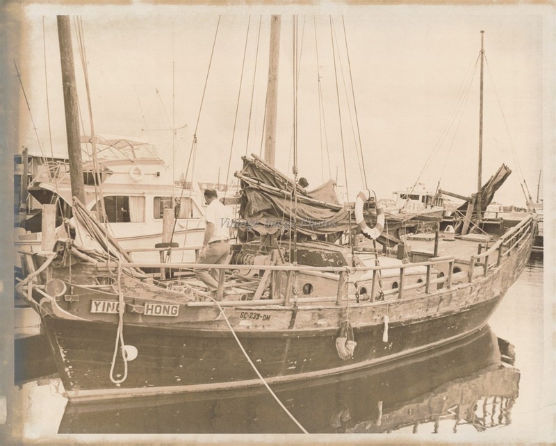 1969 Chinese Junk Boat Harbor Maritime October Photo 8X10