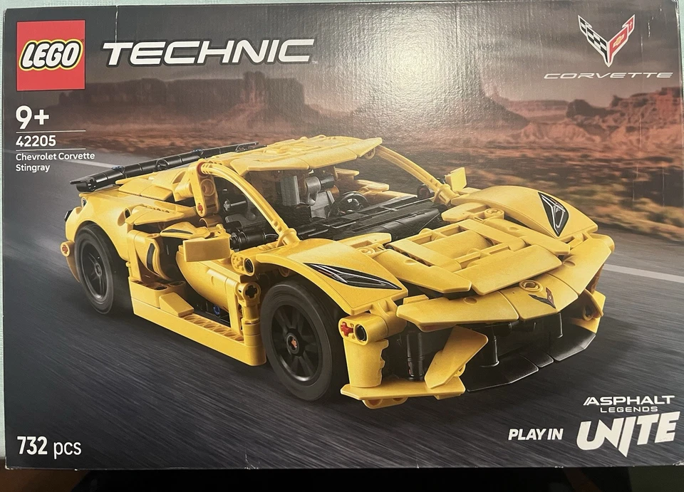 LEGO Technic 42205 Chevrolet Corvette Stingray, foto 1 di 5