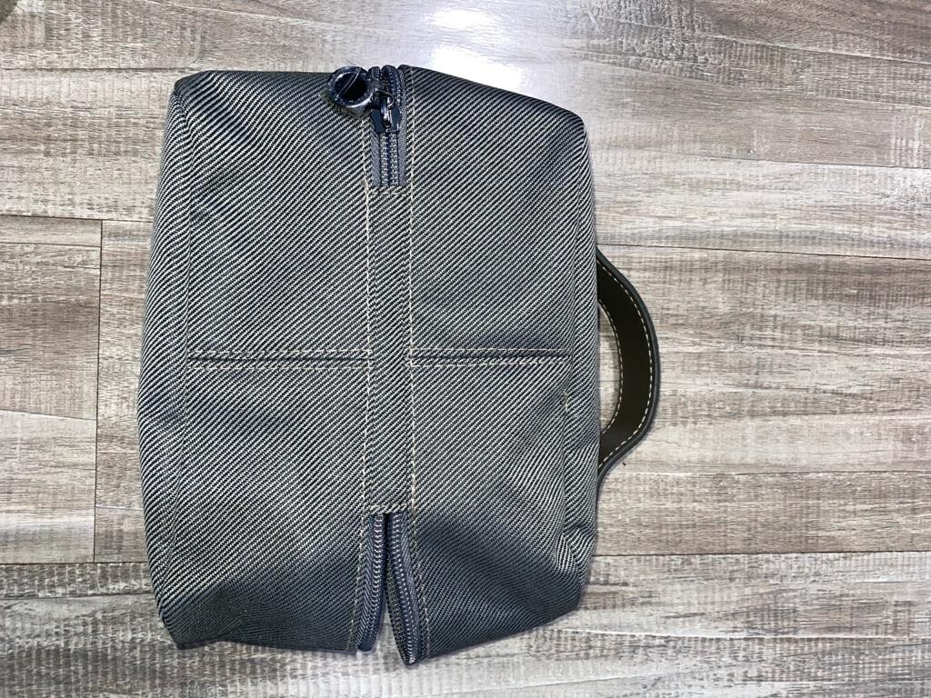BVLGARI perfumes Emirates Zipped Pouch Bag Organiser Toiletry