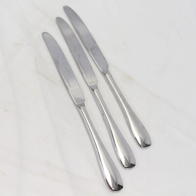 Oneida Voss Dinner Knives 9-3/8'' Stainless  Lot of 3