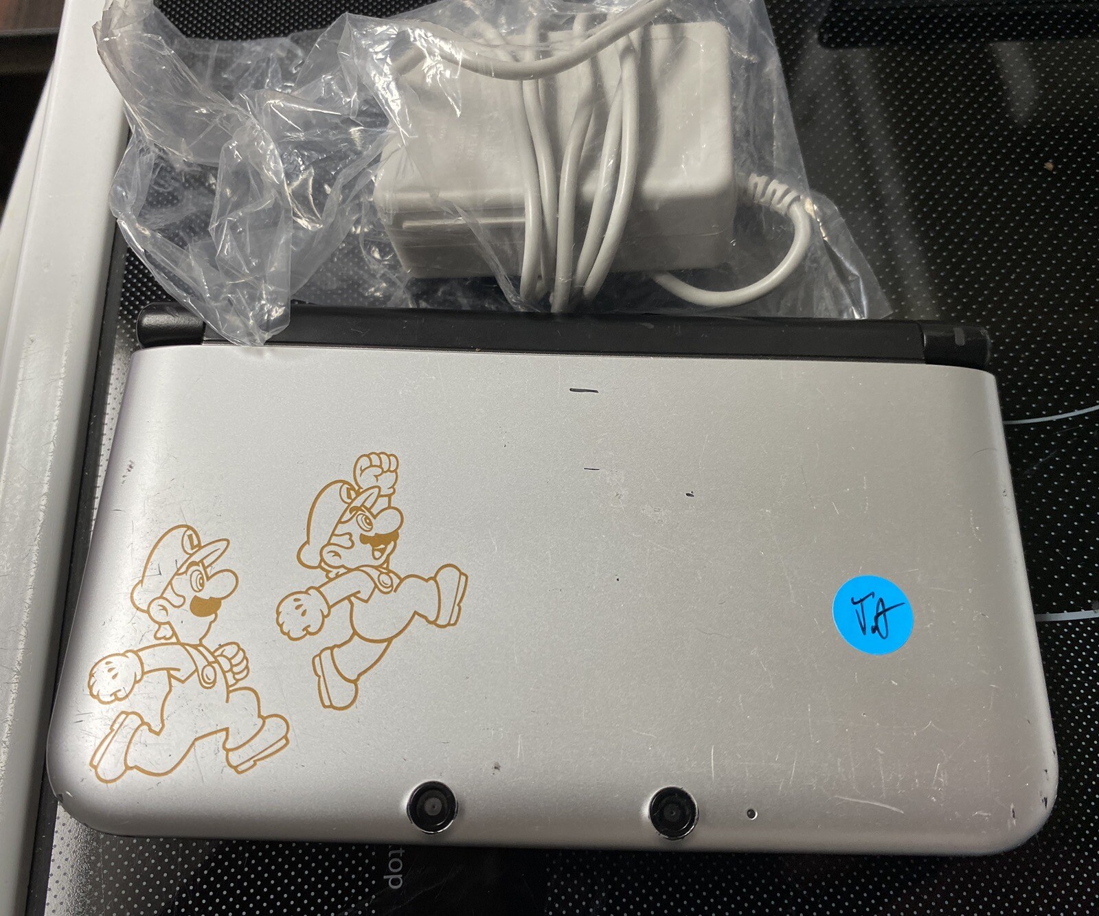 Nintendo 3DS XL Silver Console Mario & Luigi Dream Team Limited