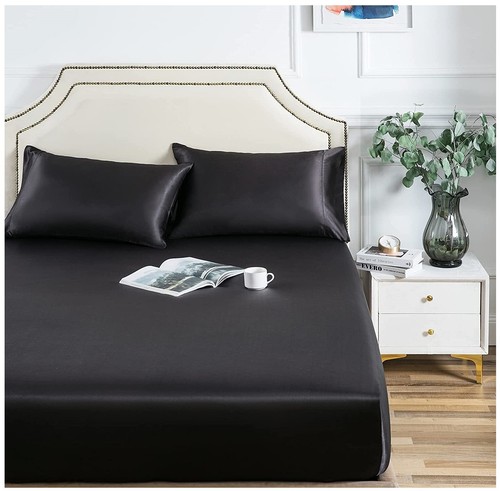 Fitted sheet 2 pillow cases 