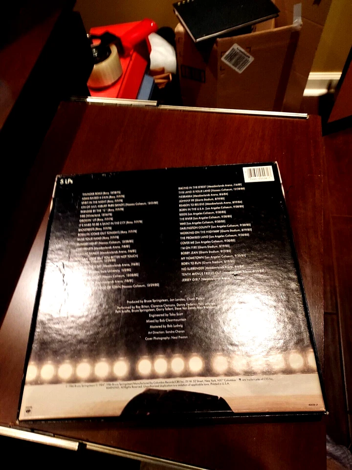Bruce Springsteen & The E-Street Band – Live / 1975-85 un played vinyl - Image 2 of 4