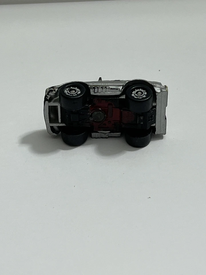 Vintage Micro Machines Galoob Silver Ford Mustang 1988 - Image 3 of 3