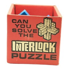VINTAGE-Crestline  INTERLOCKING WOOD CUBE PUZZLE MADE IN USA
