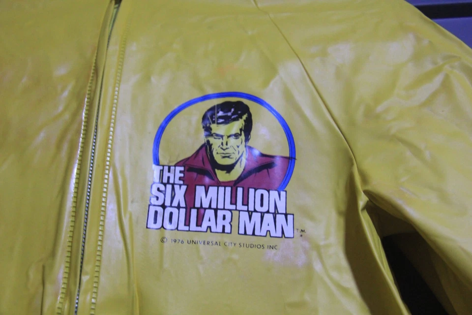1976 The Six Million Dollar Man Yellow Rain Jacket Universal City Studios/Sears - Image 2 of 4