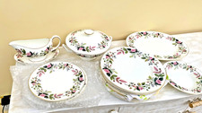 Servizio piatti Wedgwood Hathaway Rose Bone China 18 pezzi rose rosa anni 80