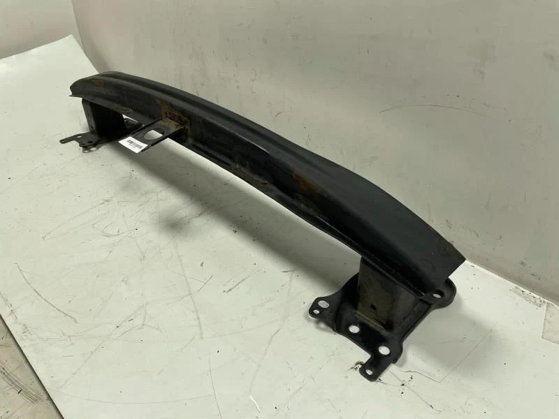 Barra de refuerzo para parachoques delantero Volkswagen Rabbit 2006 2009 OEM+ Foto 2 de 4