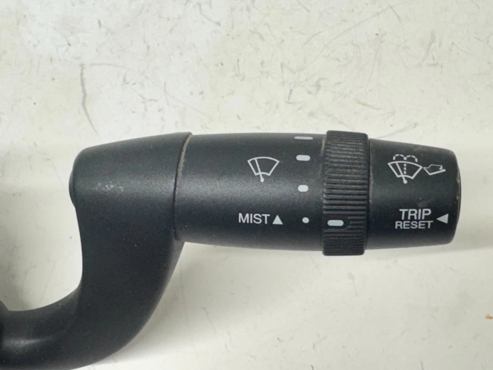 2015-2022 RAM PROMASTER 1500 INTERRUPTOR LIMPADOR DE SETA COM SENSOR FABRICANTE DE EQUIPAMENTO ORIGINAL P6TB16JXWAB - Imagem 4 de 4