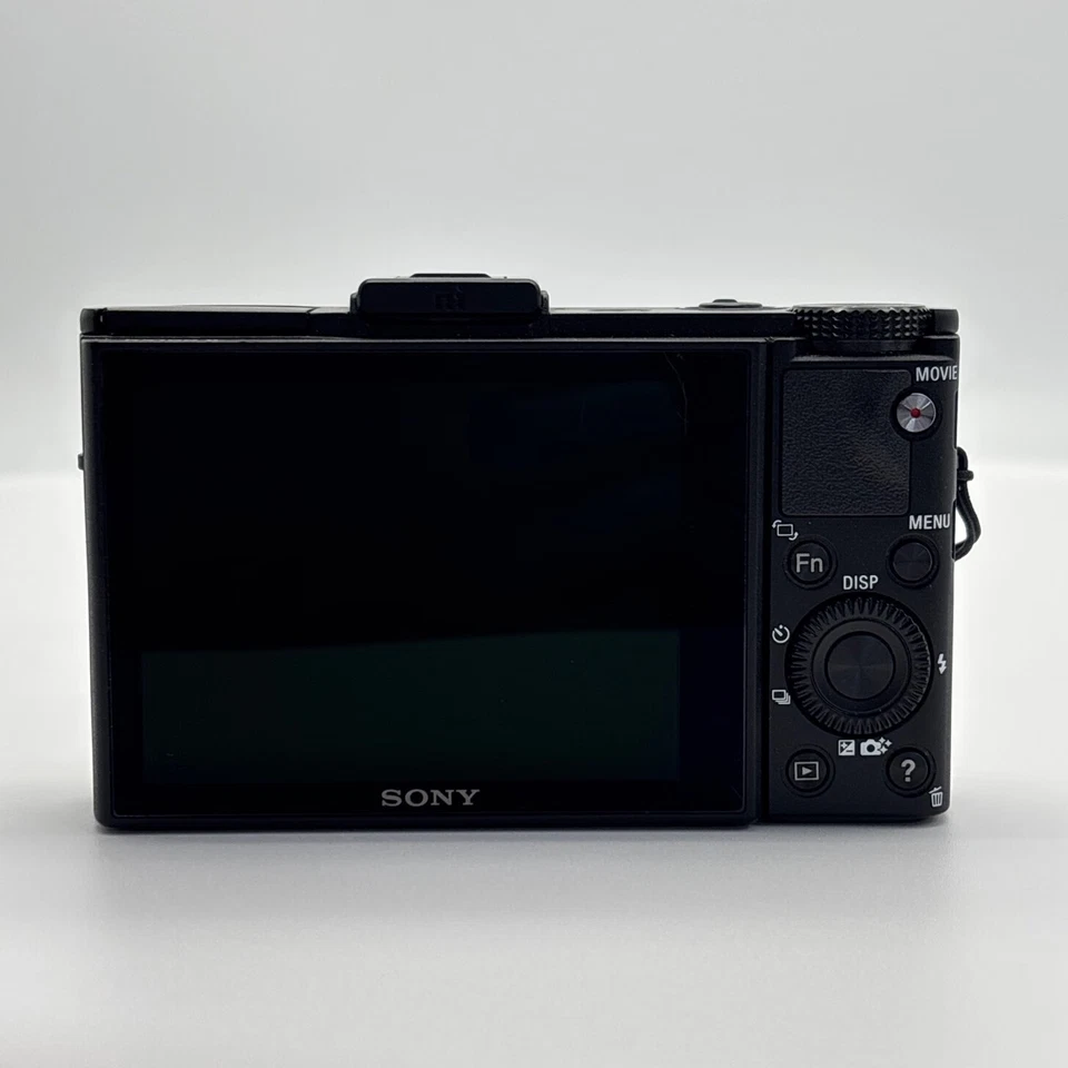Sony DSC-RX100 II Digital Camera 20.20 MP Tiltable Screen Built-in Wi-Fi AF Lock - Image 3 of 4
