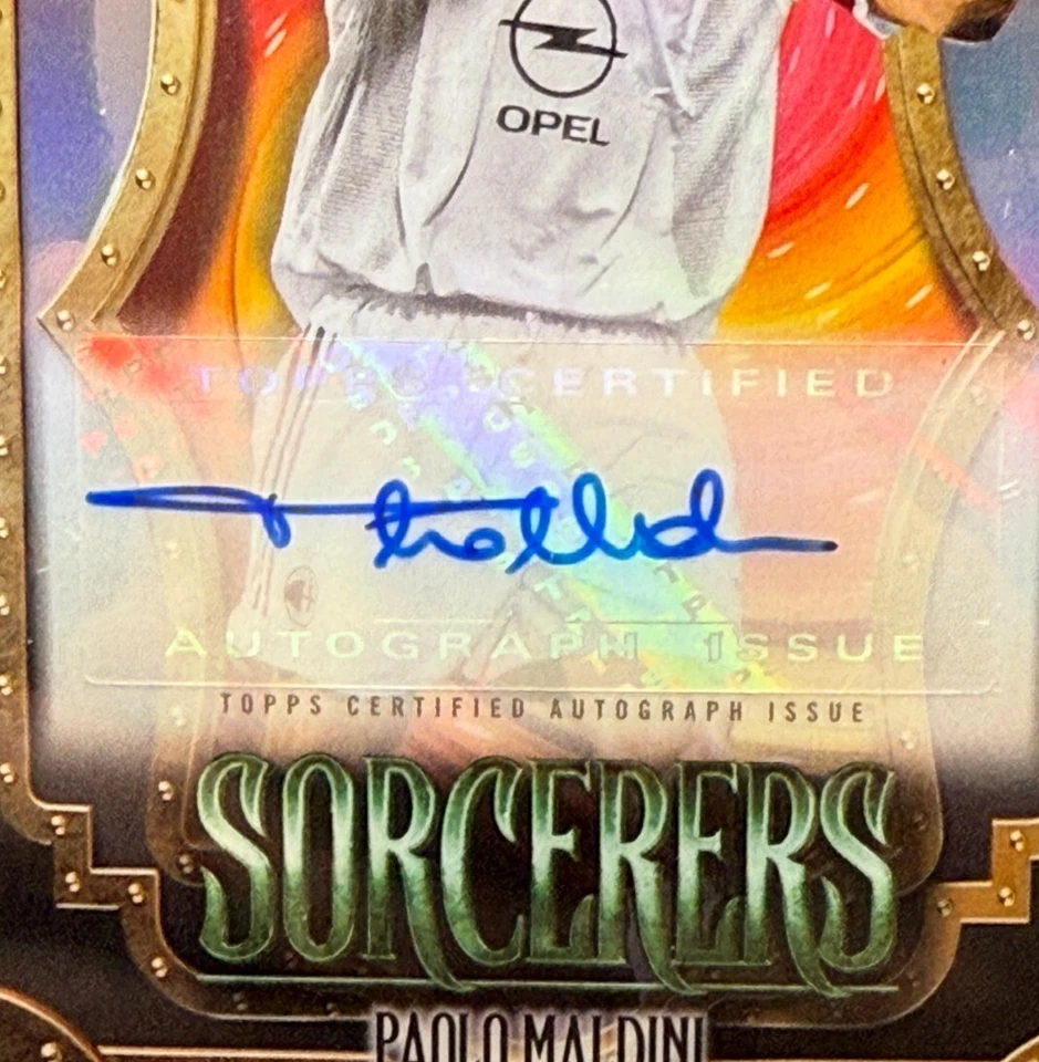 Paolo Maldini 2023-24 Topps Merlin UCC Hechiceros Autógrafo #SA-PM Refractor AUTO Foto 3 de 4