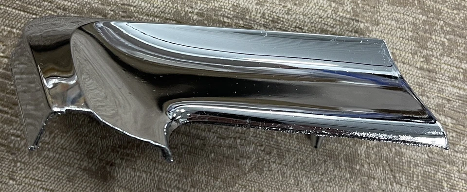 NOS 1964 Chrysler 300K Mopar RH Fender Chrome Trim Moulding - Image 3 of 4