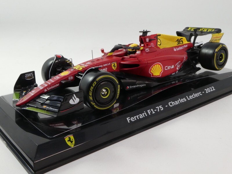 Burago Ferrari F1-75 #16 C. Leclerc Italy Monza 2022 1/24 18
