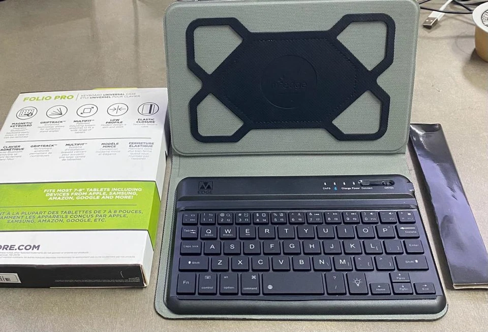 M-Edge Universal Folio 4000 Mah Battery, Power Pro Plus Keyboard 7IN. To 8IN. - Image 2 of 4