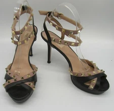 VALENTINO rockstud black and nude platform ankle strap heels sz 40.5