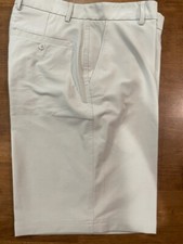 KIRKLAND MEN'S PERFORMANCE WICKING EASY CARE STRETCH SHORT BEIGE, 32W NWT
