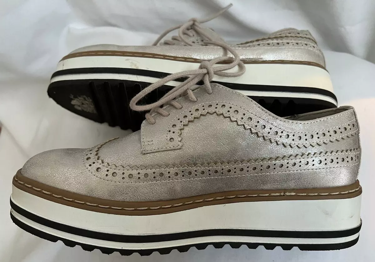 Metallic platform oxfords 2025