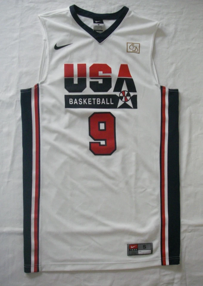 état neuf MAILLOT Jordan DE BASKET équipe DREAM TEAM 1992 USA JORDAN N°9 - Photo 3/4