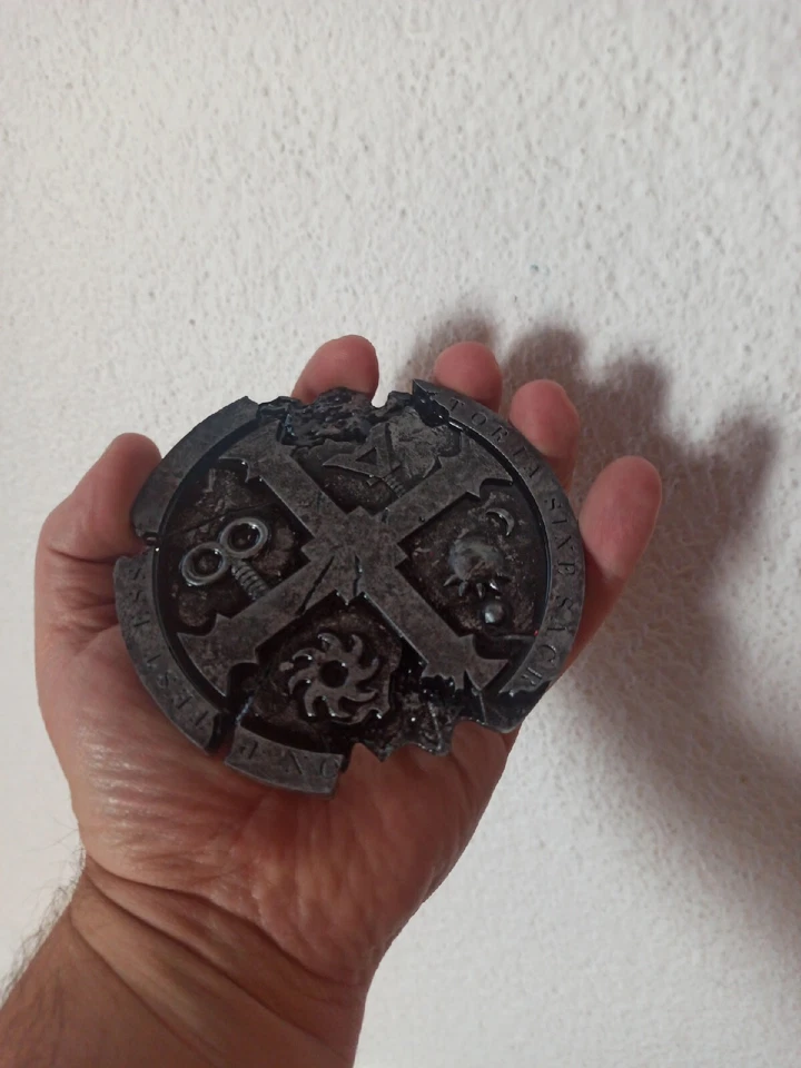 Transformers 5 Talisman 1:1 Replica Prop - Image 2 of 4