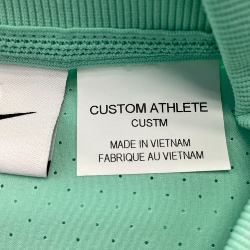 Nike Rafael Nadal Tennis Jacket CUSTOM ATHLETE Player Exclusive Issue Green NEW - Picture 8 of 18