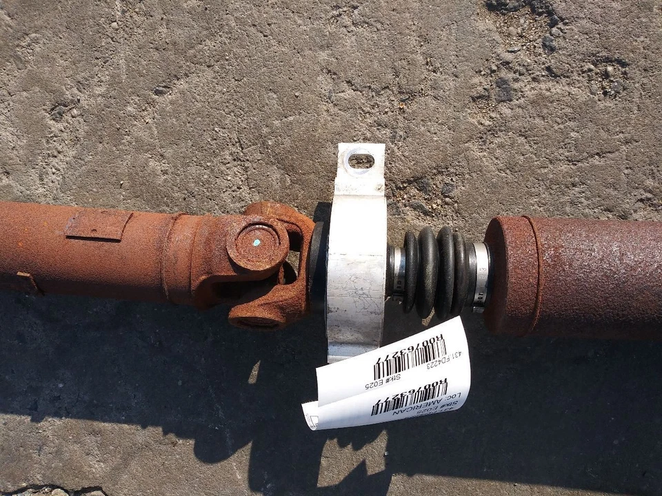 2023 Lincoln Aviator Rear Drive Shaft 65k 3.0L - Image 4 of 4
