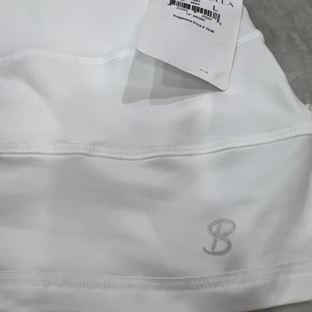 Sofibella 13" White Pleated Golf & Tennis Skort for Women - Size Large NWT $70