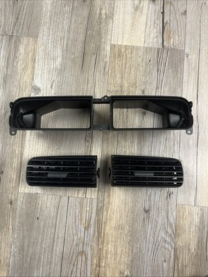 2004 Honda Civic Center Dash AC Vents Black Pair