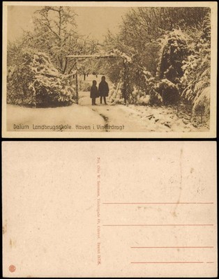 Dalum-Odense (Denmark) Landbrugsskole. Haven i Interdragt 1924