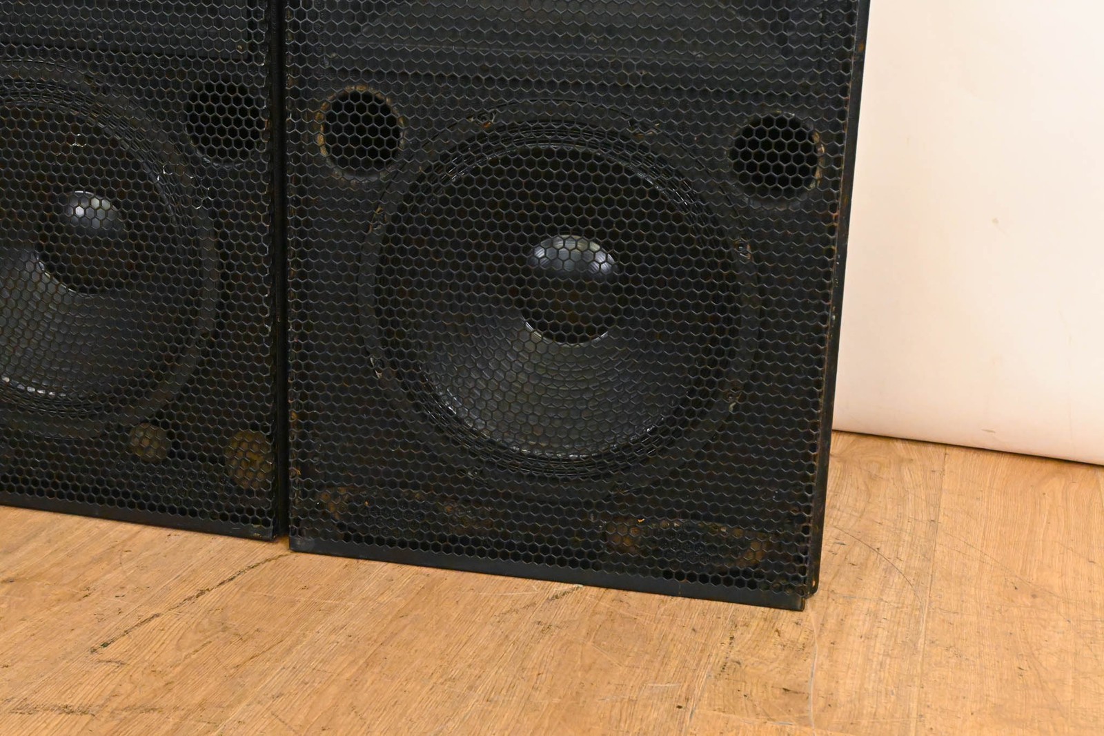 Meyer Sound CQ-2 Narrow Coverage Main Loudspeaker (PAIR) CG01UTJ