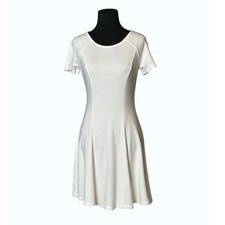 Forever 21 white minimalist everyday dress size small