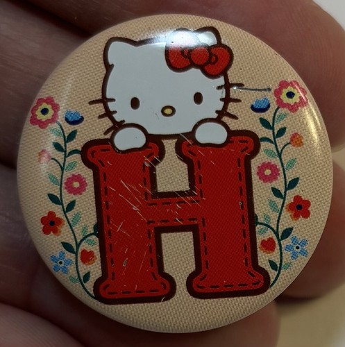 Hello Kitty Lot Pink Reusable Shopping Bag Tote w/ 2 Small Purses Pin Keychain - Picture 8 of 15