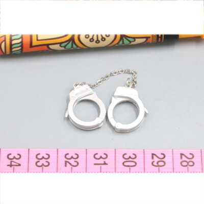BTH001 1/6 Scale 90's - Bad Role Series King of Value Handcuffs Model