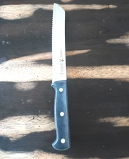 J.A. Henckels International Ever Sharp Pro 8" Bread Knife Serrated Edge