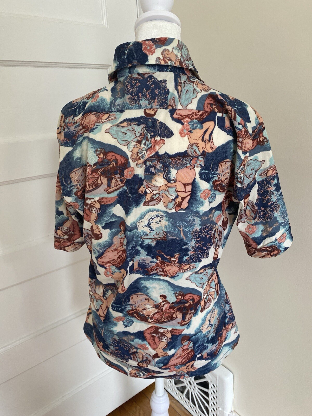 70s Funky Polyester Button Up - image 3