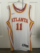 2023-24 Mens  Atlanta Hawks Trae Young #11 White Nike Authentic NBA Jersey 48 L