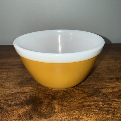 Vintage Pyrex #401 Butterscotch Americana Fall Colors 1.5 Qt Mixing Bowl