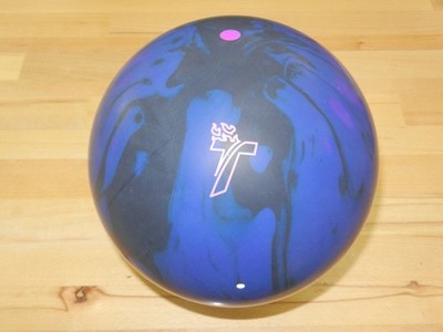 NIB 15# Track Theorem Solid Bowling Ball 15.3/3-4