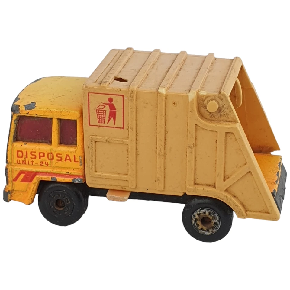 Vtg Matchbox DISPOSAL RUBBISH Truck Superfast #36 1979 Yellow China 1:60? Acc - Image 3 of 4