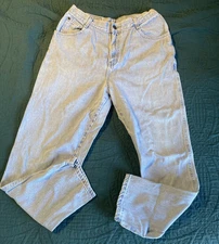 VTG 90's, “GITANO”, Woman’s Mom Jean, Light Blue Denim, Size, See Measurements.