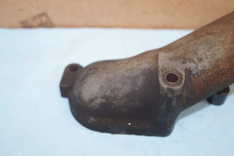 84-94 Ford F250 F350 6.9L 7.3L IDI Diesel Engine Thermostat Housing OEM Silver - Изображение 4 из 4