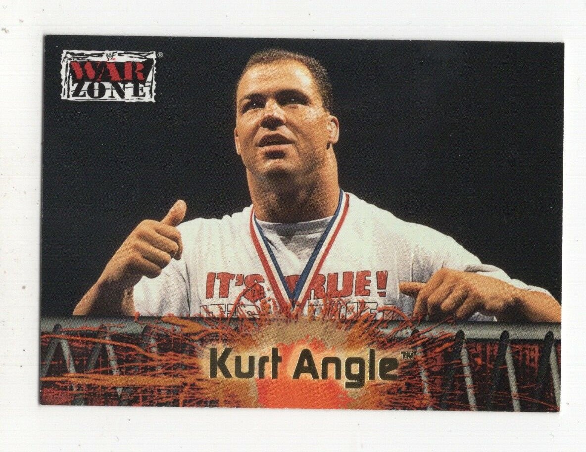 2001 FLEER WWF RAW IS WAR WRESTLING WAR ZONE KURT ANGLE #59