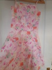 Summer stunning Strappy/ ruched Ribbed strappy Skater Dress - Size UK xs 