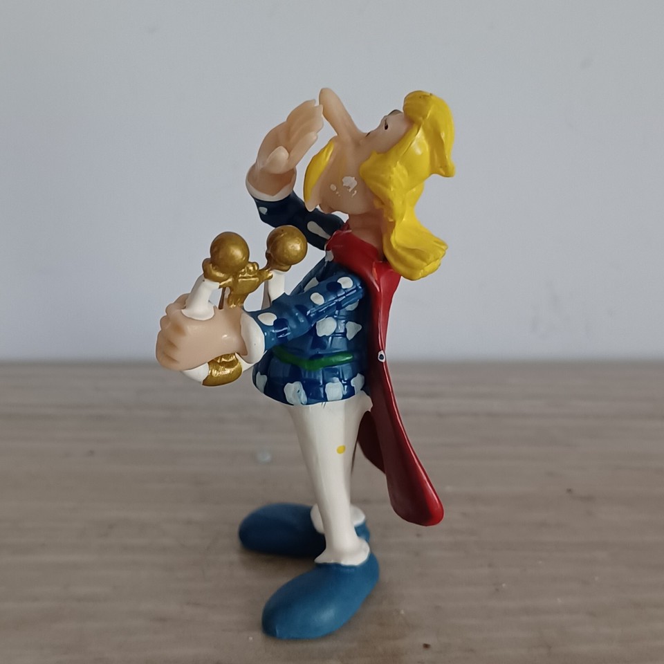 Asterix vintage Figurine PVC Plastoy assurancetourix