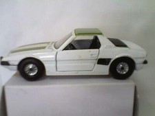 CORGI FIAT X1/9 WHITE & GREEN OPENING DOORS AND ENGINE 120 MM LONG DIECAST 70
