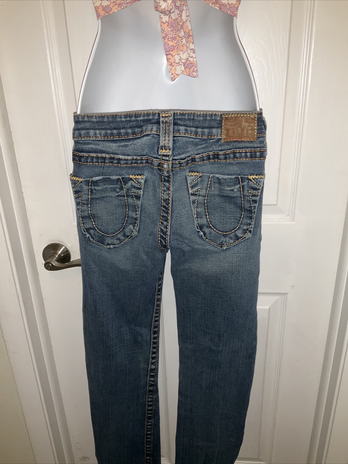 True Religion Women’s Low Rise Jeans Size 28 eBay