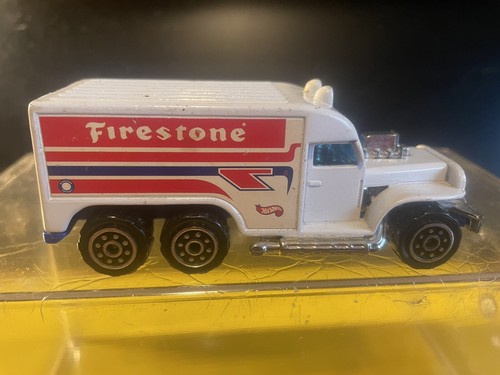 93 ROAD CHAMPS EAGLE BUS & 2-99 HOT WHEELS SERVICE TRUCKS USED CLEAN LOT 607 - Picture 3 of 7