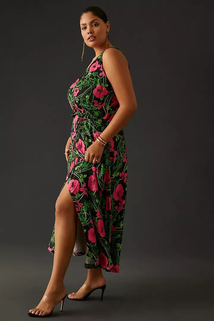 plus size t shirt midi dress Cue The Casual T-shirt Midi Dress in Sage Curves 1XL / Sage