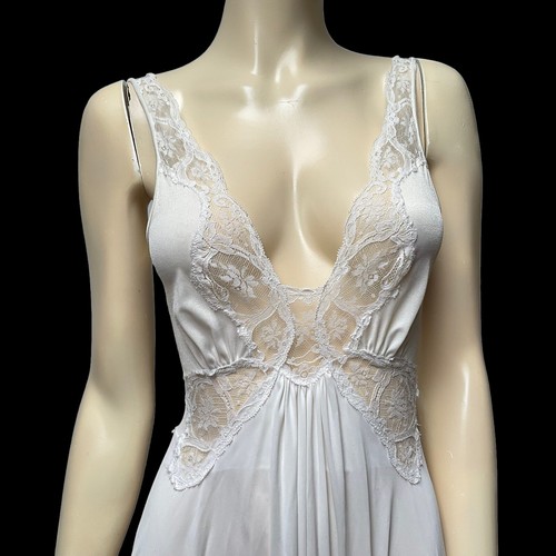 OLGA Bodysilk White Nightgown Nylon Lace Bodice Full Sweep Lingerie Size S FLAW - Picture 8 of 11