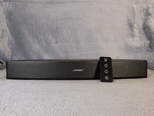 Bose Solo TV Sound System Soundbar Sounddeck mit Fernbedienung Schwarz 410376